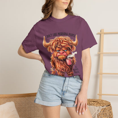 I Don't Like Morning People T-Shirt — Cute Grumpy Highland Cow Coffee Tee